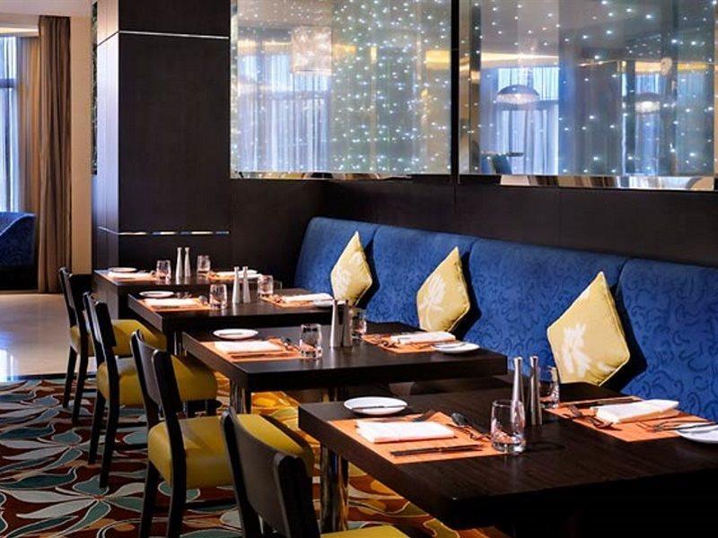 Courtyard By Marriott Riyadh Diplomatic Quarter Екстер'єр фото